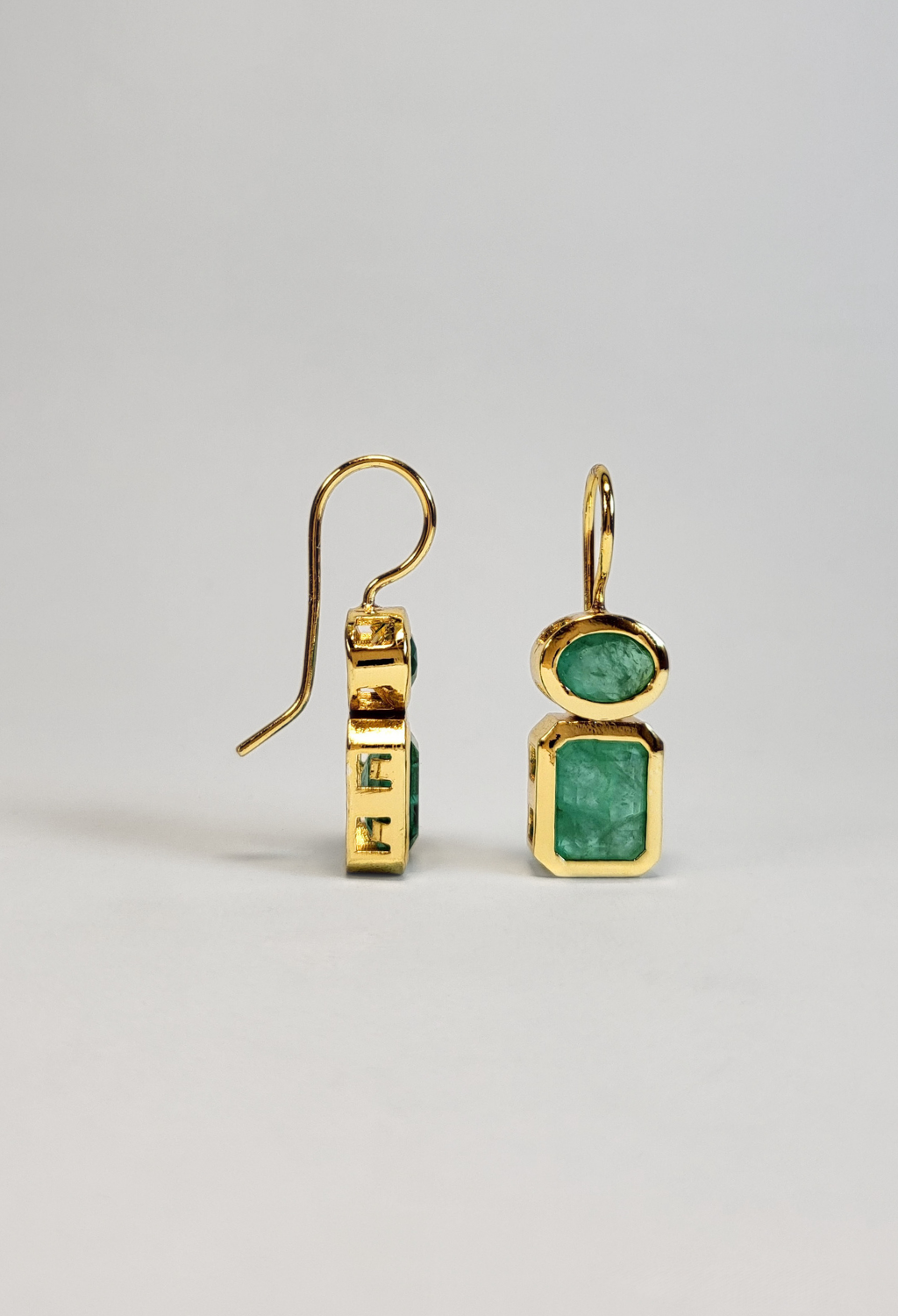 Paraiba taş detaylı altın kaplama sallantılı küpe